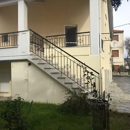 Yuliya House